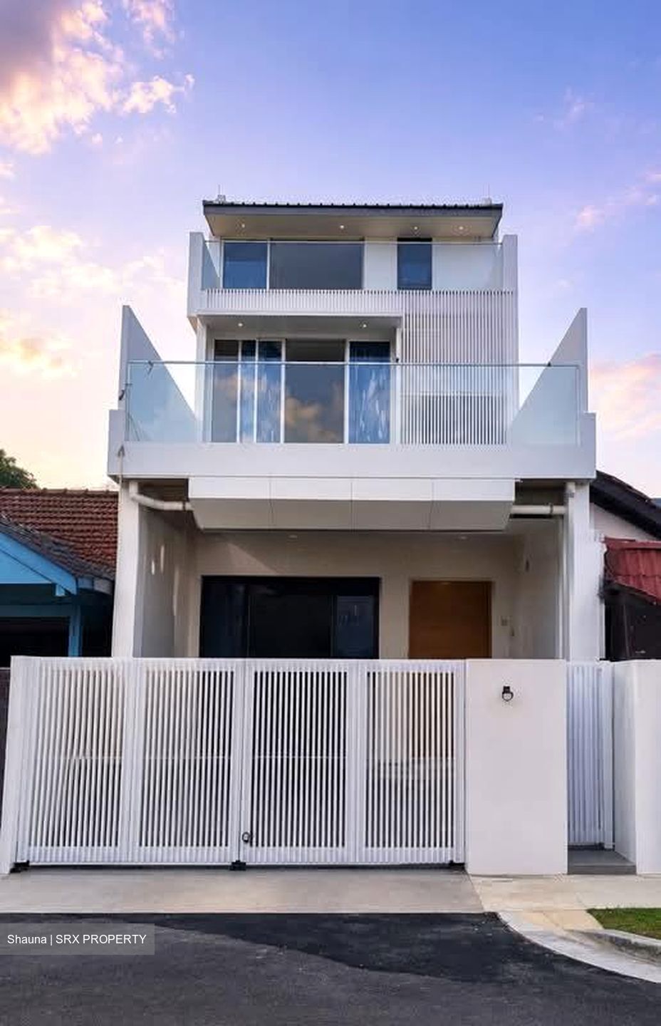 Sembawang Hills Estate (D20), Terrace #581227651